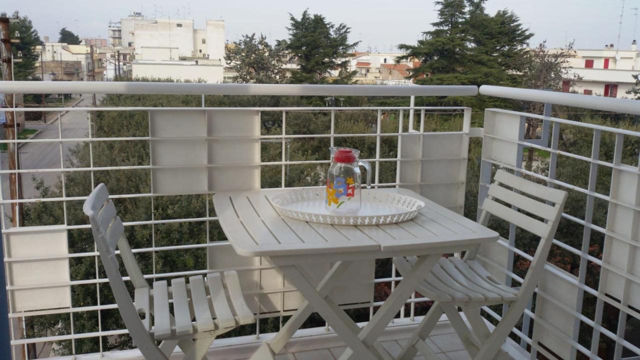 "La Casa Di Mariagrazia" Appartamento 4 Locali Саммикеле-ди-Бари Экстерьер фото